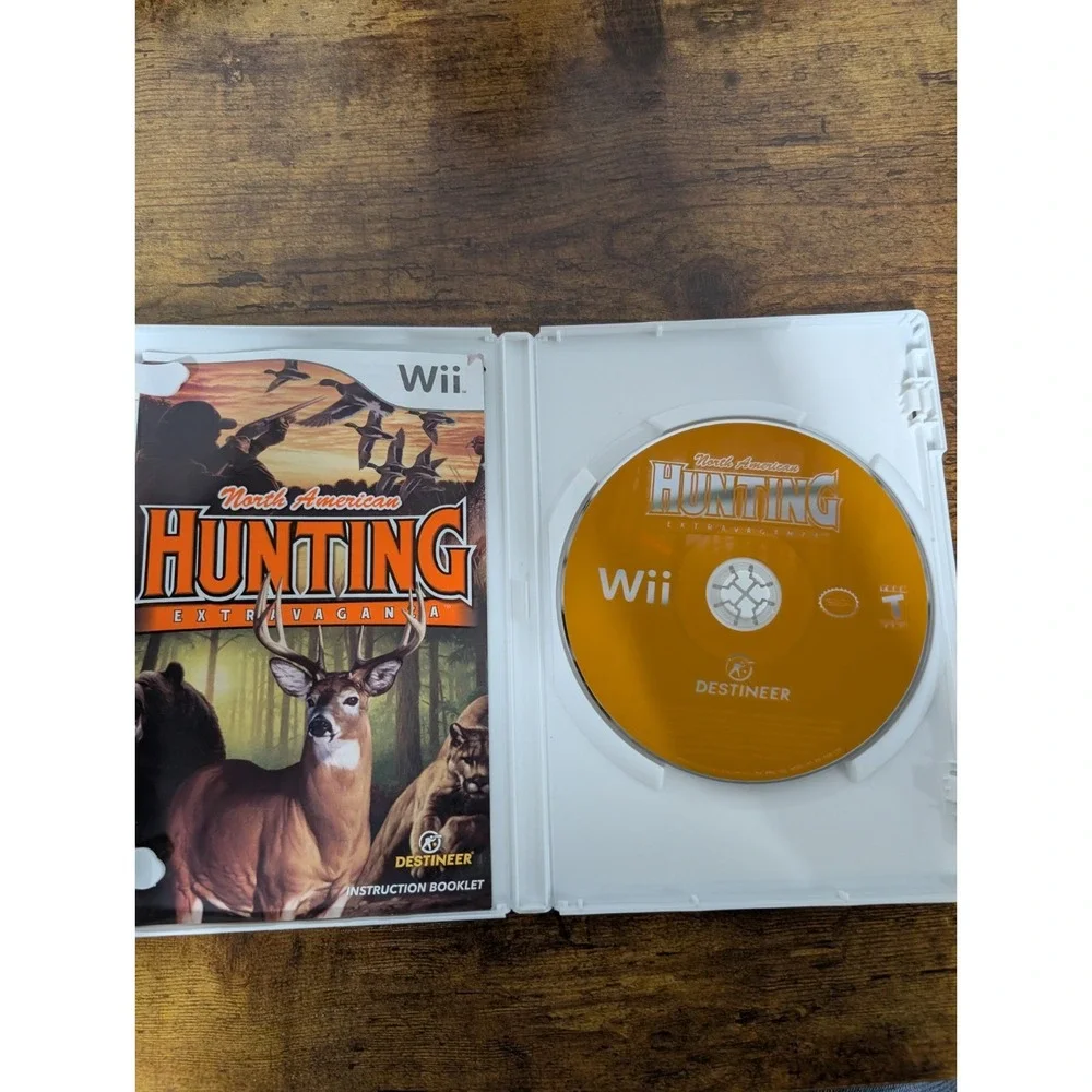 North American Hunting Extravaganza (Nintendo Wii, 2008) CIB Very Good Condition